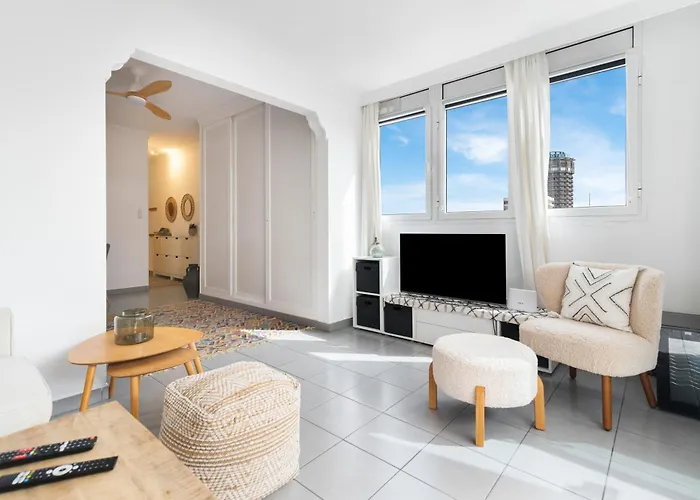 Home2book Boutique With Balcony