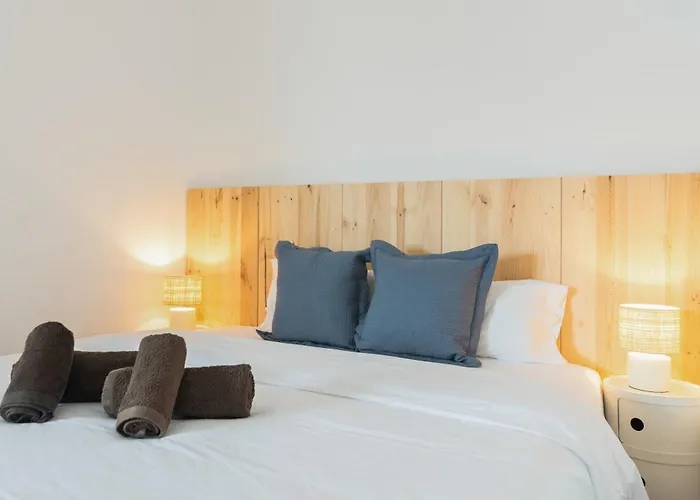 Home2book Boutique With Balcony