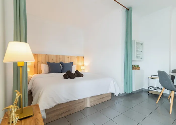 Home2book Boutique With Balcony